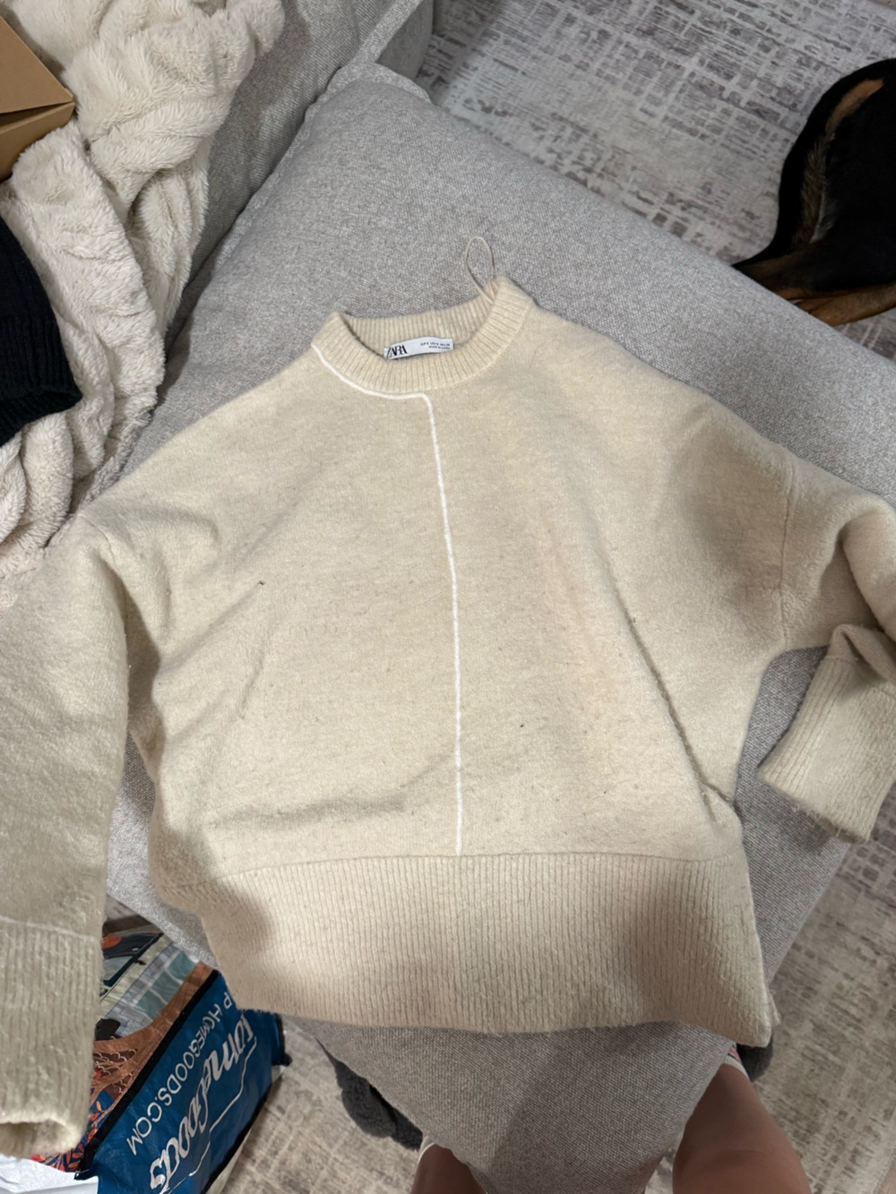 Zara Cream Crew Neck Sweater with Center Stitch Detail